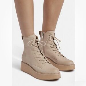 Dolce Vita Adyson Booties